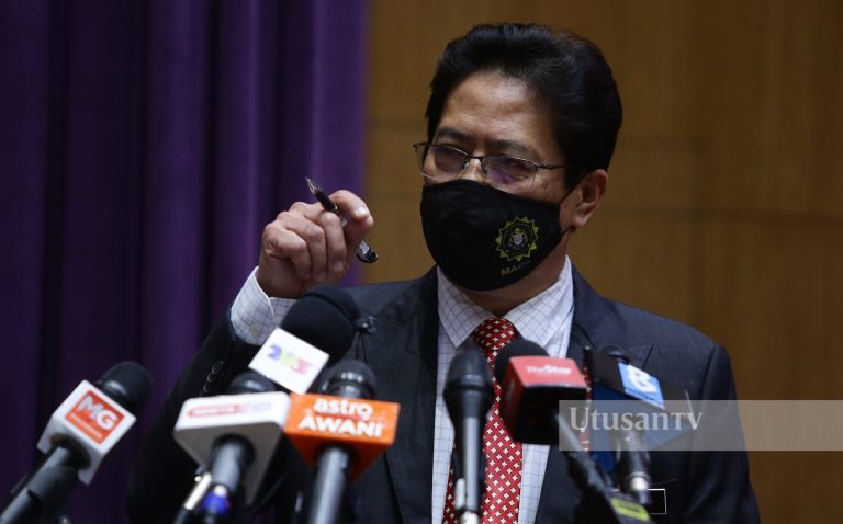 Azam Baki fail saman fitnah terhadap Lalitha Kunaratnam