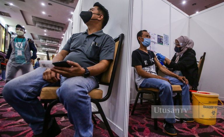 50.4 peratus populasi dewasa negara terima suntikan dos penggalak