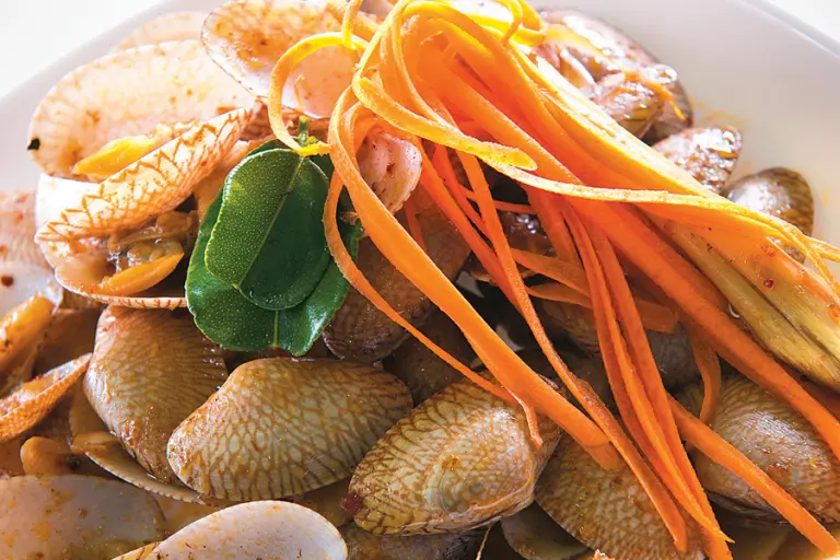 Resipi lala tumis tomyam