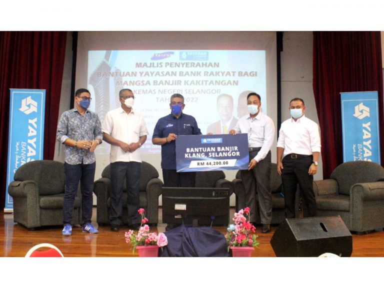 YBR sumbang RM44,200 terhadap kakitangan Kemas