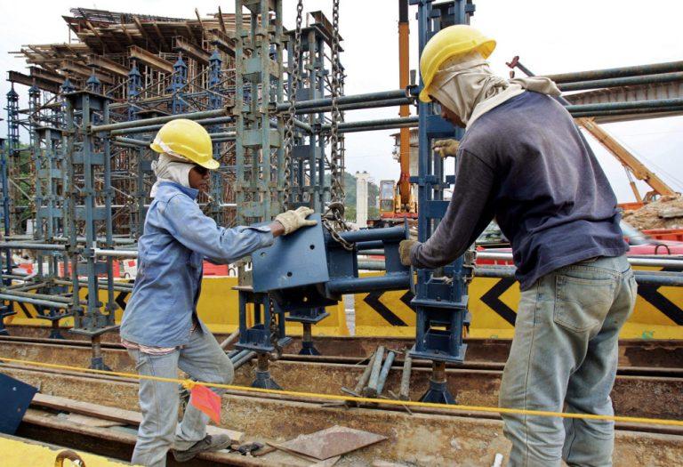 buruh pekerja asing pembinaan
