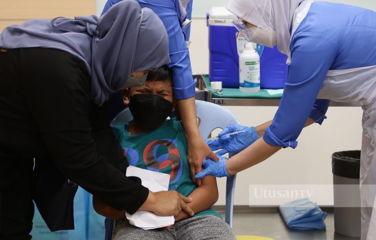 Hampir 1.3 juta kanak-kanak di Malaysia lengkap vaksin COVID-19