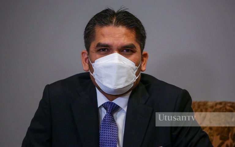 SPM 2021 diteruskan ikut jadual, KPM pastikan SOP dipatuhi – Dr Radzi