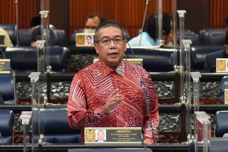 Rafizi cuba kelirukan orang ramai, guna draf laporan – Abd. Latiff