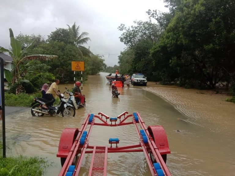 Banjir: Mangsa dipindahkan meningkat di Kelantan, Terengganu berkurangan