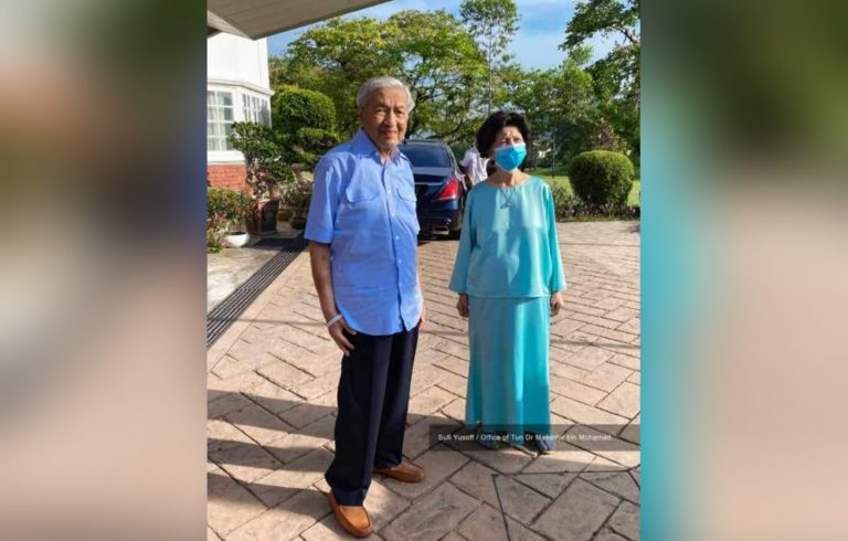 Kesihatan Dr. Mahathir semakin baik, telah pulang ke rumah tetapi masih jalani rawatan di IJN