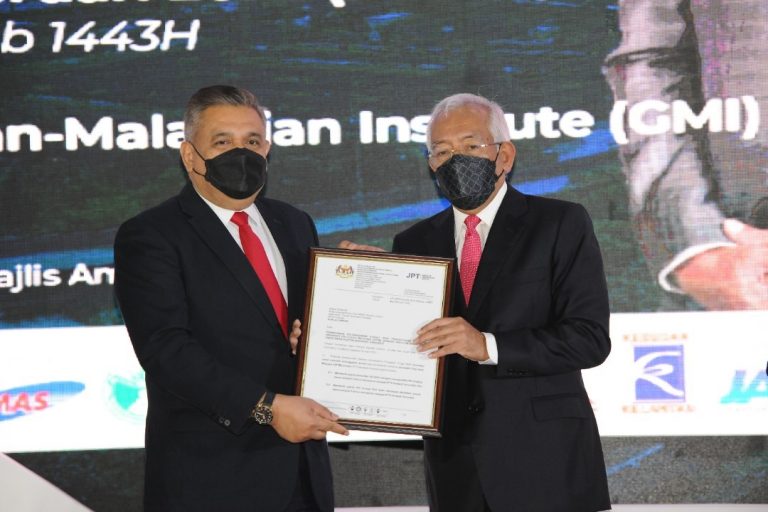 Kolej Universiti Poly-Tech MARA kini berstatus universiti penuh