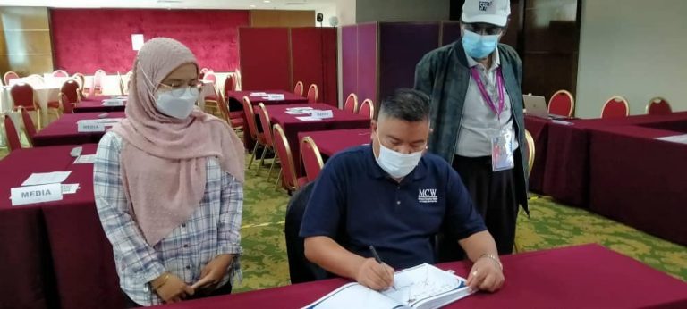PRN Johor: MCW lawat bilik media, bilik gerakan BN