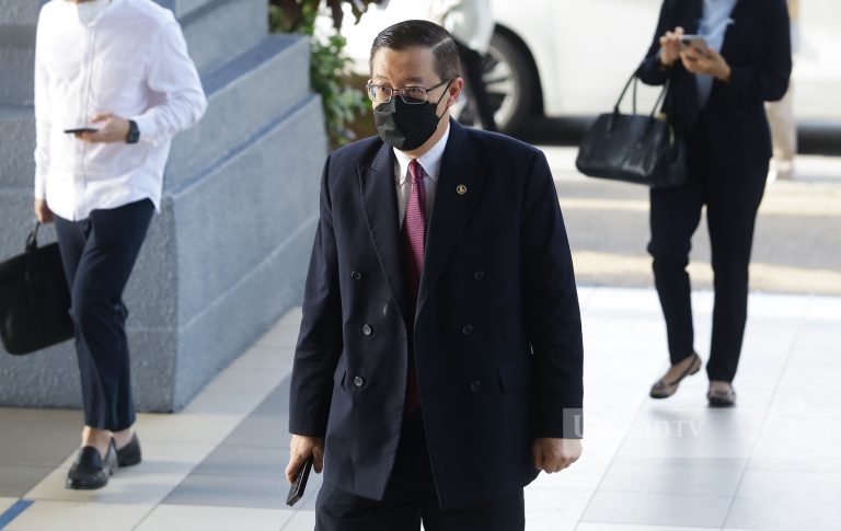 ‘Saya bayar RM19 juta untuk hentikan siasatan terhadap Guan Eng’ – Saksi