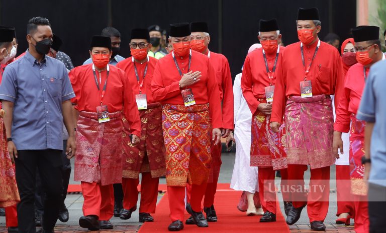 Ahmad Zahid sentuh PRU-15, bertanya tapi seperti mendesak