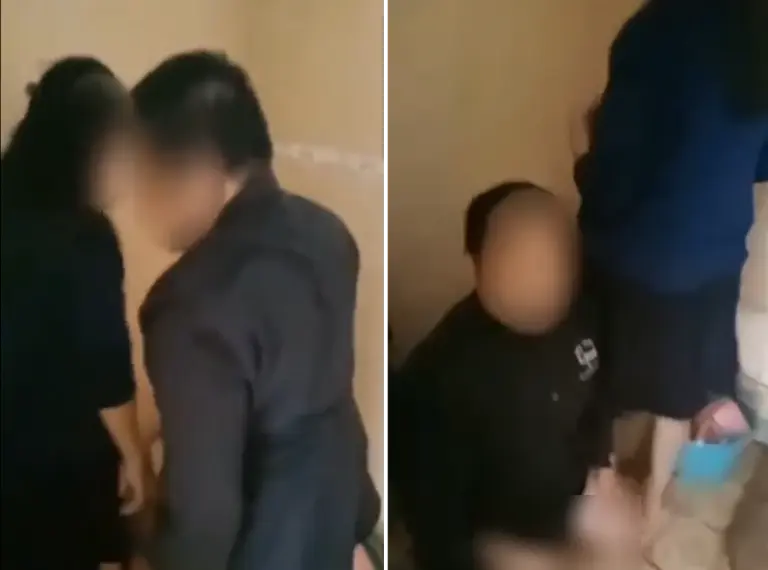 Pasangan kantoi beromen di dalam tandas surau