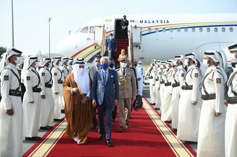 PM tiba di Qatar untuk lawatan rasmi tiga hari