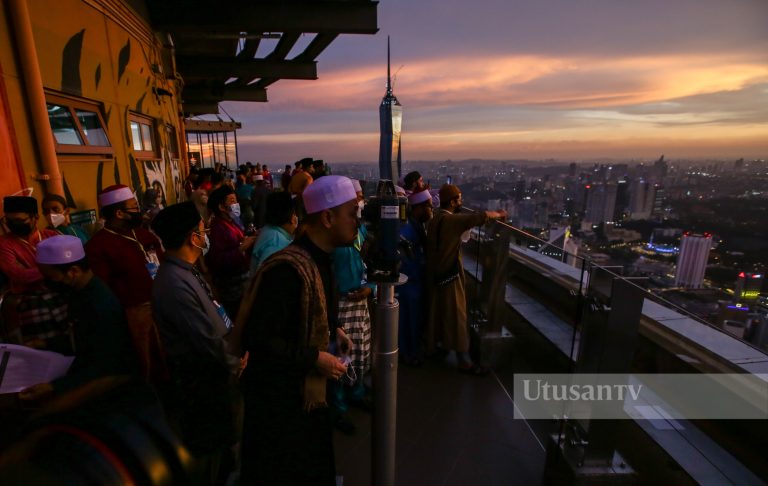 Umat Islam mula puasa Ramadan Selasa ini, tarawih esok malam
