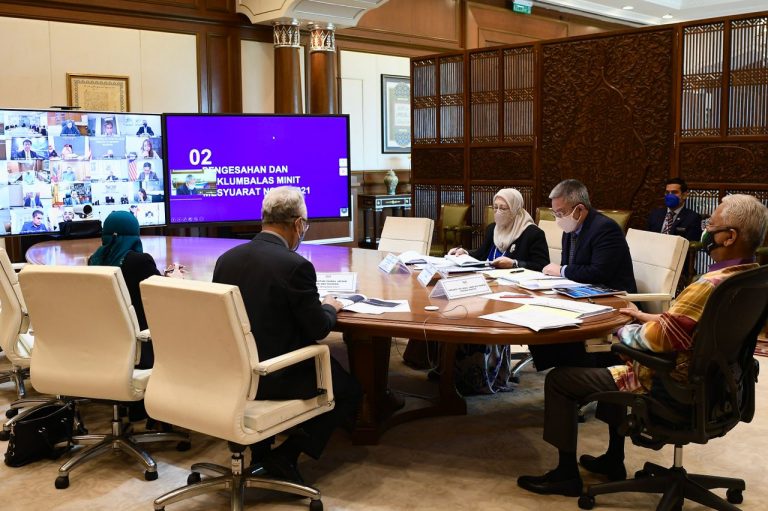 Majlis Sains Negara bincang Pelan Hala Tuju Teknologi dan Produk Nano – PM
