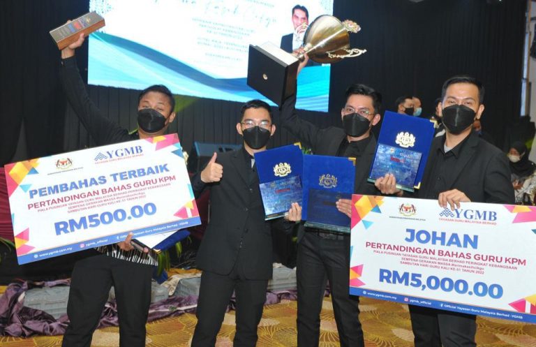 Penantian Sabah berakhir, kini bergelar juara pertandingan bahas guru