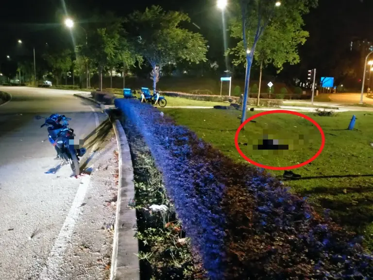 Penunggang motosikal maut terlanggar batu penghadang