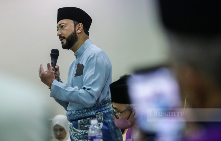 Mukhriz cadang PN sertai Kerajaan Perpaduan, ‘singkir’ UMNO yang banyak masalah