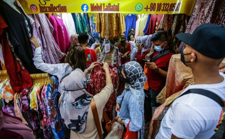 Alahai Aidilfitri, disangka esok menjelma rupanya hari ini datang menyapa