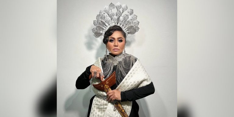 Bakat Lakonan Raja Azura Masih Diperlukan
