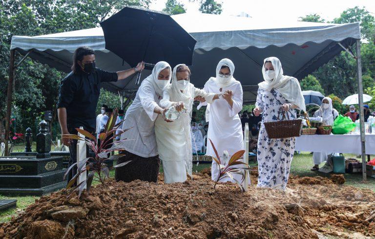 Tun Arshad Ayub akan dikebumi di Makam Diraja Shah Alam