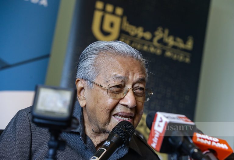 Tun Mahathir tak tolak kemungkinan bertanding dalam PRU-15