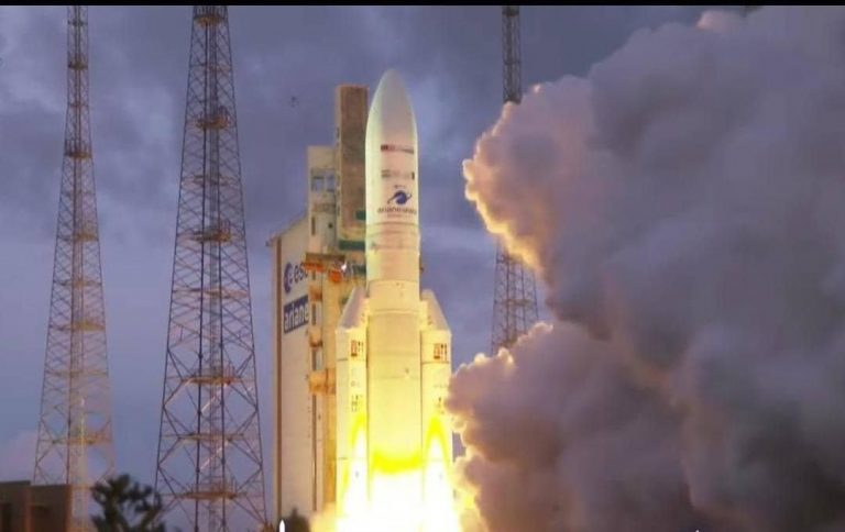 MEASAT-3d dilancar di French Guiana pada 5.50 pagi waktu Malaysia