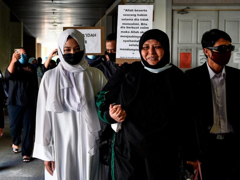 Gagal patuh perintah, bekas isteri SM Faisal dihantar ke Penjara Kajang