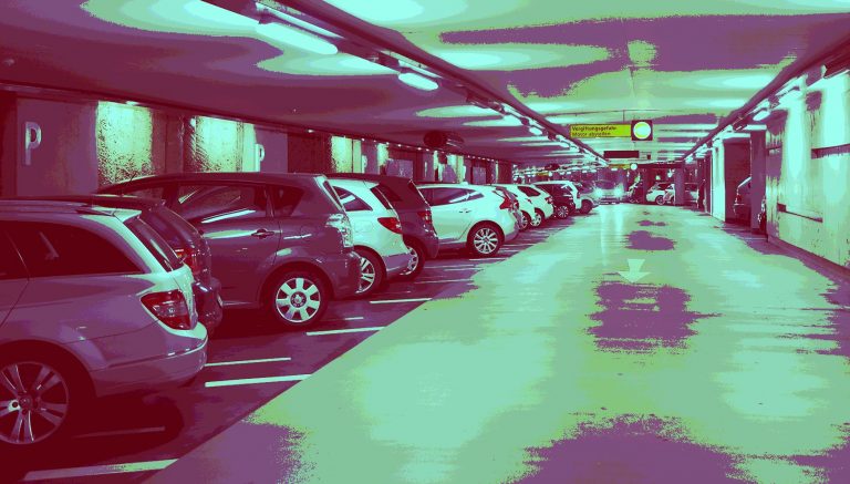 Ramai tak tahu inilah tempat letak kereta bertingkat pertama di Malaysia