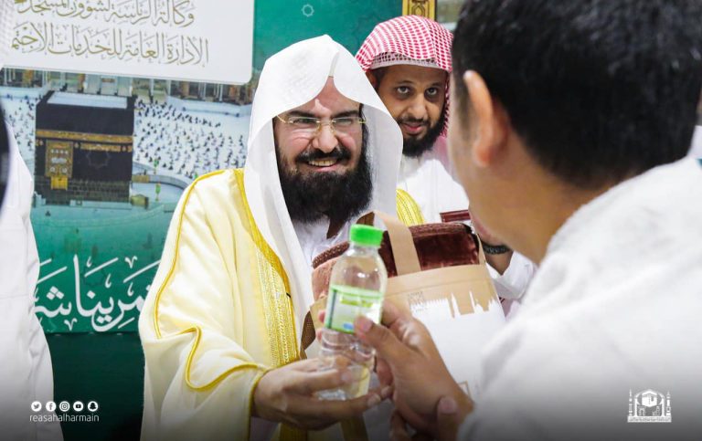 Arab Saudi lancar Pelan Operasi Haji, 4 juta botol air Zamzam diagih sehari