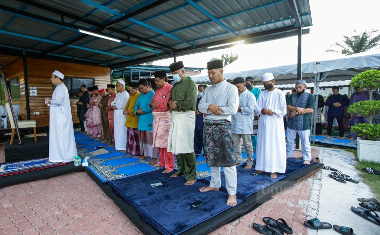 Perlis galak solat sunat Aidiladha di tanah lapang