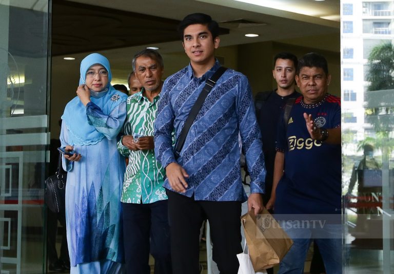 RM100,000 masuk akaun ASB Syed Saddiq, tak digunakan untuk kempen PRU-14