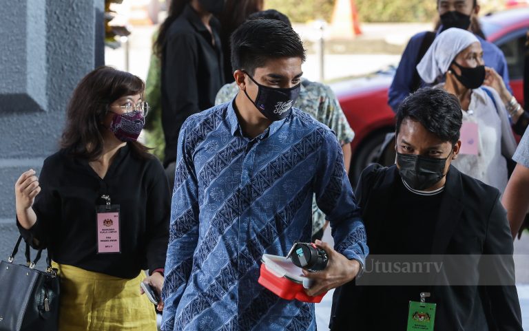 Syed Saddiq arah wang tunai RM1 juta dikeluarkan daripada akaun Armada – Saksi