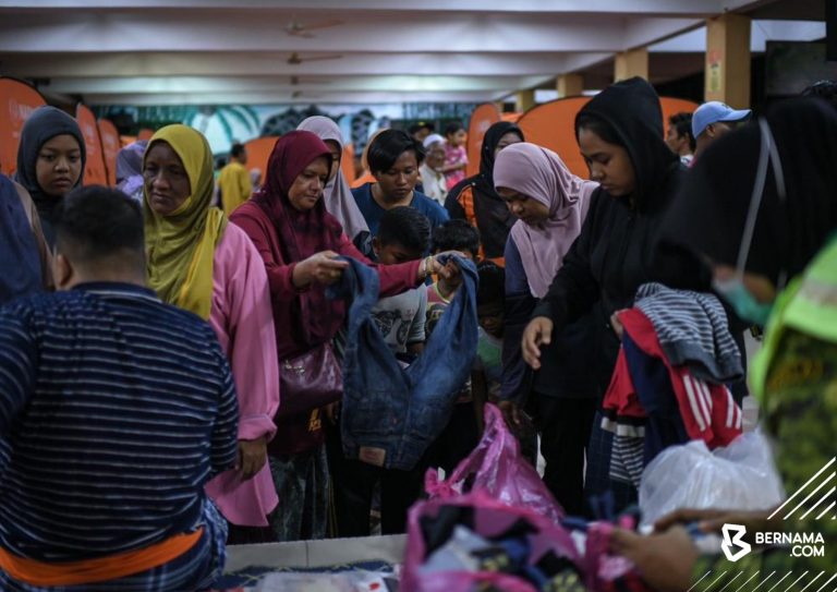 Banjir di Baling: Tiga sekeluarga termasuk wanita hamil dikhuatiri hilang