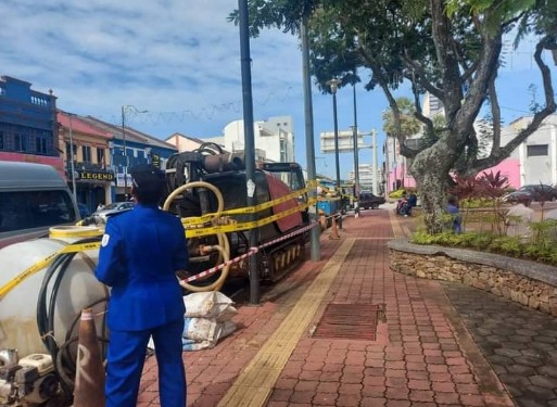 Buat kerja korekan tanpa kebenaran, MPK sita jentera kontraktor utiliti 
