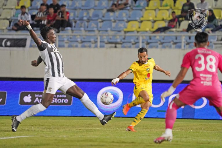 Liga Super: Sang Kenari menangis, tersungkur lagi di Pantai Timur