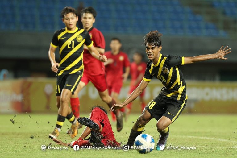 Malaysia muncul juara Piala AFF B-19 selepas benam Laos 2-0