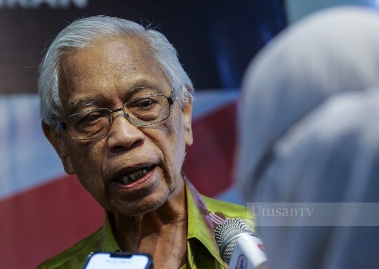 Pakar sejarah, tokoh akademik Zainal Kling meninggal dunia