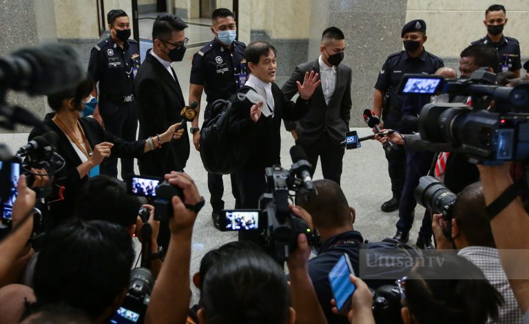Peguam Najib persoal hakim perbicaraan kes SRC International