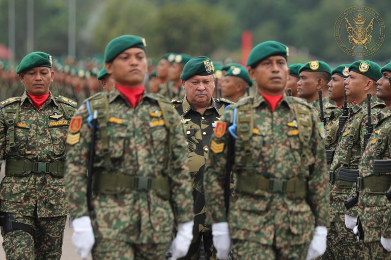 Jangan ada pegawai Gerak Khas berpolitik dapatkan pangkat – Sultan Johor