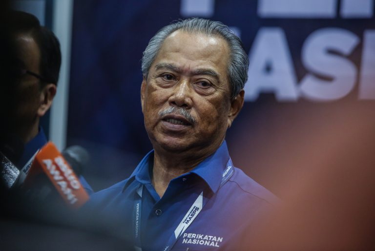 Pas ulangi pendirian perkukuh PN, tiada rundingan dengan UMNO –  Muhyiddin