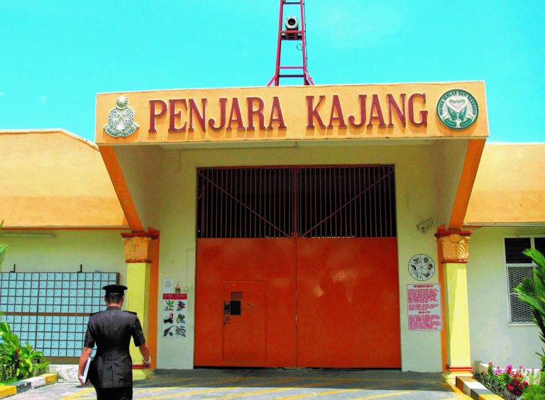Jabatan Penjara sangkal Najib terima layanan istimewa
