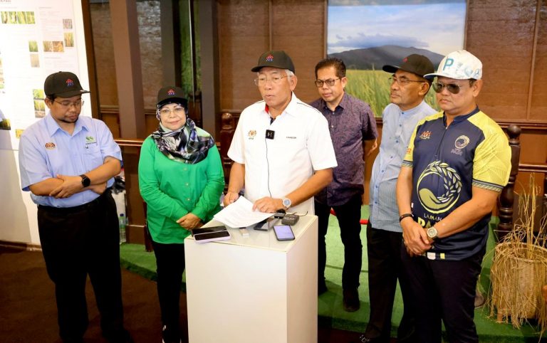 Tidak kompromi, serah polis siasat kes di MRSM Kuantan – Mahdzir