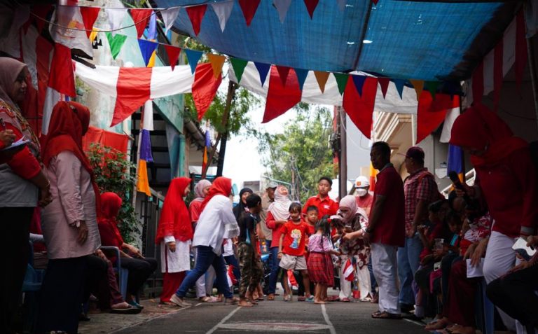Penglibatan komuniti dalam sambutan kemerdekaan, barulah bukan sekadar kibar bendera
