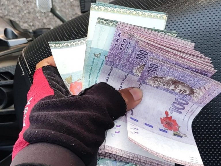 Lelaki ditipu 17 keping RM100 palsu ketika COD telefon