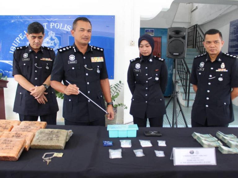 Dua penagih jadi tokan dadah ditahan polis