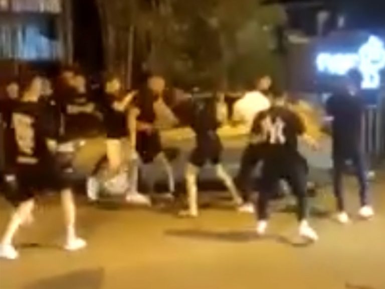 Enam lelaki bergaduh di Jalan Wayang, Kuching ditangkap