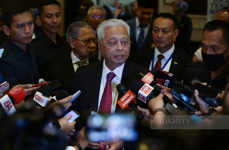 Saya terbuka berdepan mana-mana calon di Bera – Ismail Sabri
