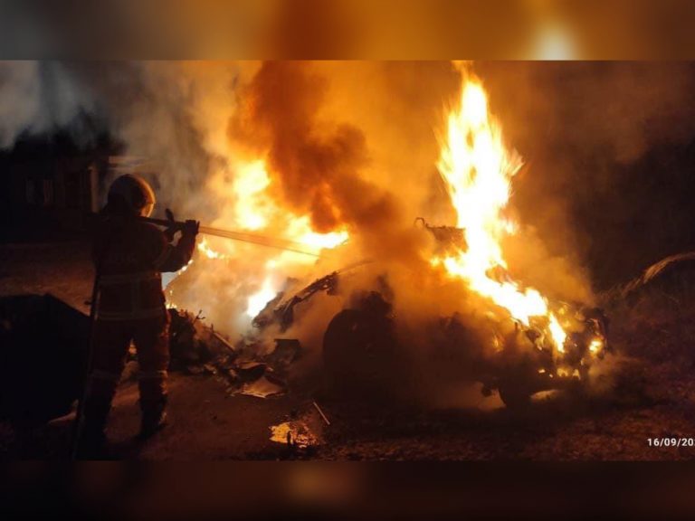 Pemandu rentung, Range Rover terbakar dekat Tongkang Pechah