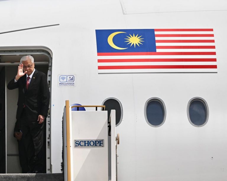 PM berlepas pulang selepas lawatan kerja ke New York, Abu Dhabi