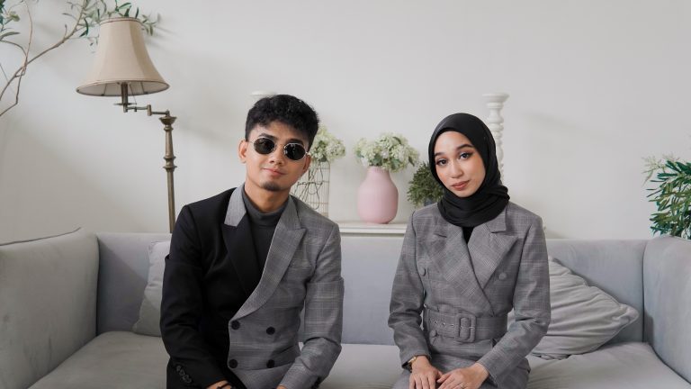 [VIDEO] Rakam versi baharu lagu Jika, Nuha Bahrin & Naufal terus mendunia